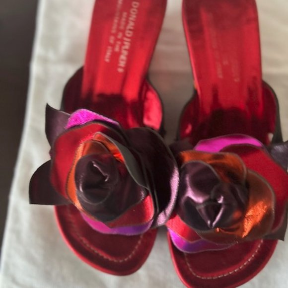 DONALD J PLINER  VINO METALLIC , GRAM-10 PLATFORM WEDGES, 8.5 M/ US - Picture 13 of 14